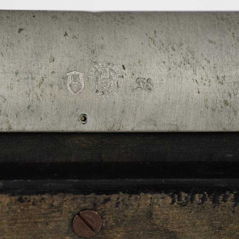 Firma Svenskt Tenn, tebord, modell "A 423", Stockholm, 1932.