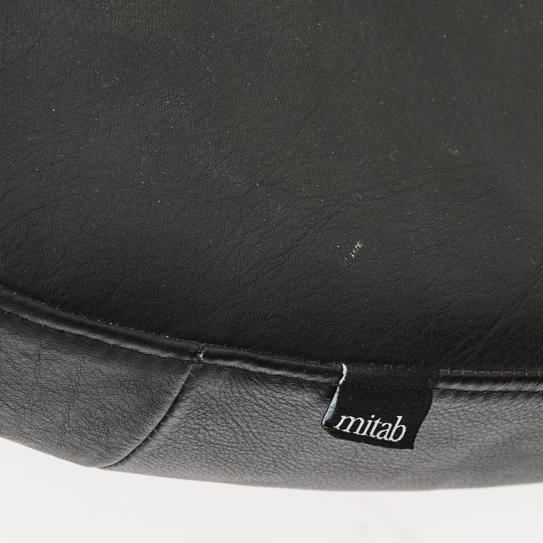 Jurij Rahimkulov, "Director", sofa, Mitab.