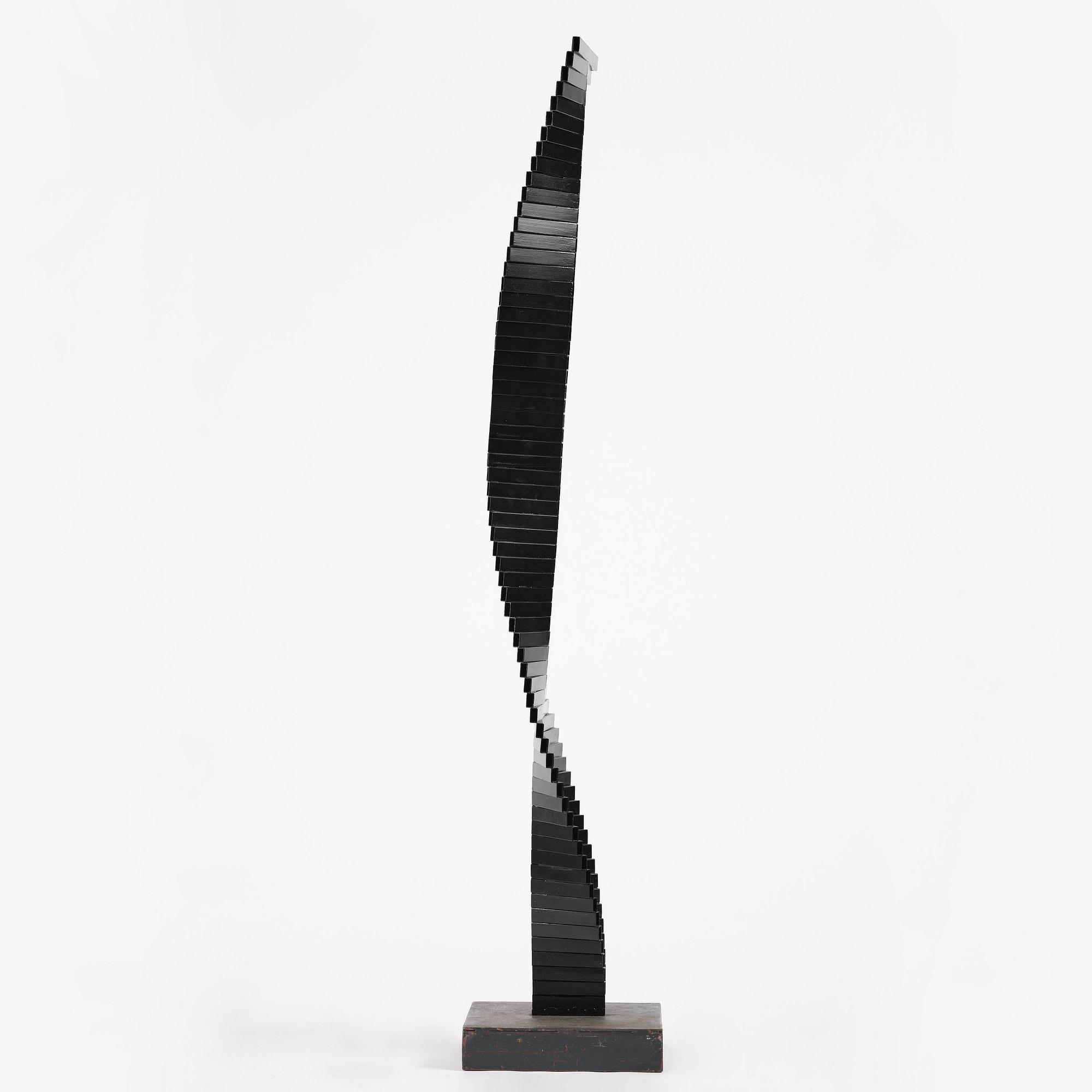 Arne Jones, "Yin-Yang II 1/2".