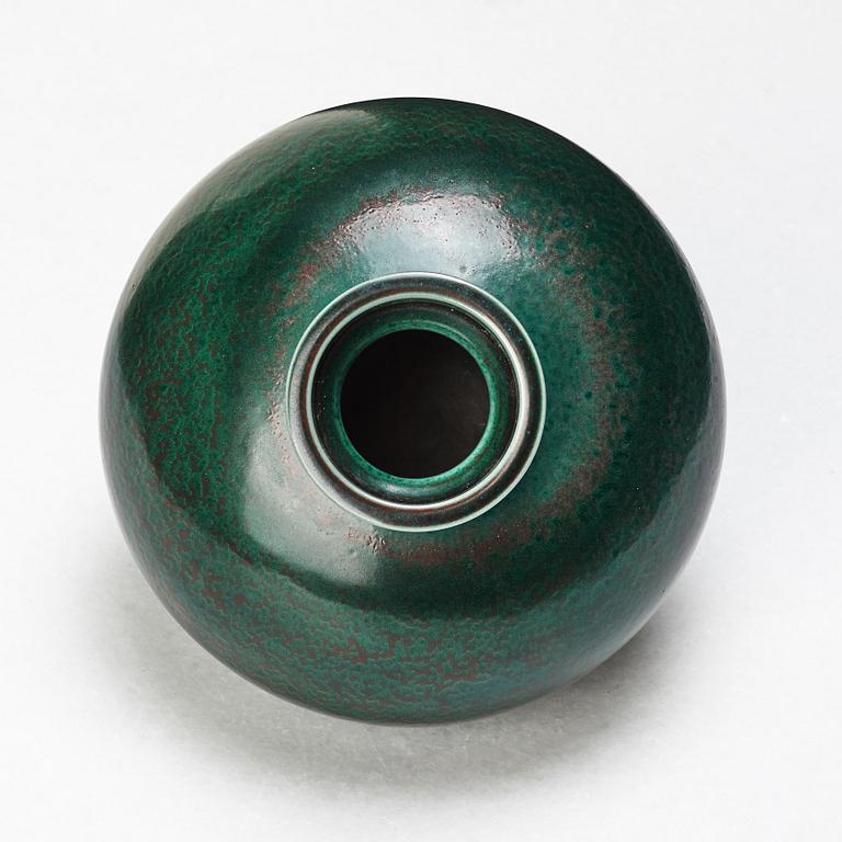 Berndt Friberg, a stoneware vase, Gustavsberg studio, Sweden 1965.