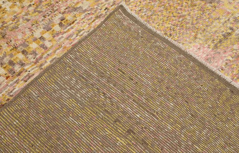 A Morocco design carpet, c. 288 x 199 cm.