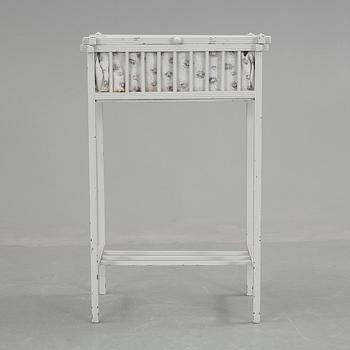 SYSKRIN PÅ BENSTÄLLNING, 1900-talets första hälft.