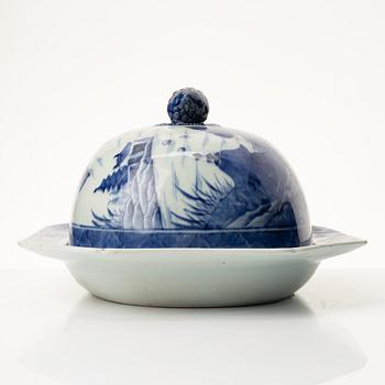 Karott med huv, porslin. Kina, Qianlong (1736-95)/Jiaqing (1796-1820).