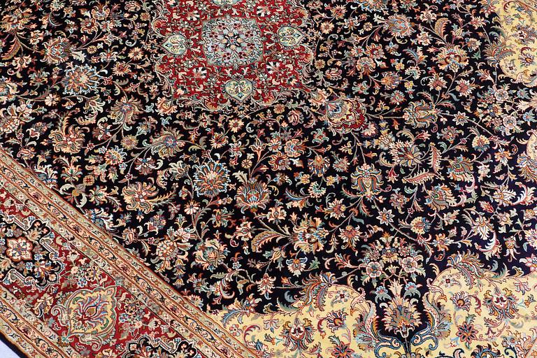 A carpet, 280 x 185 cm.
