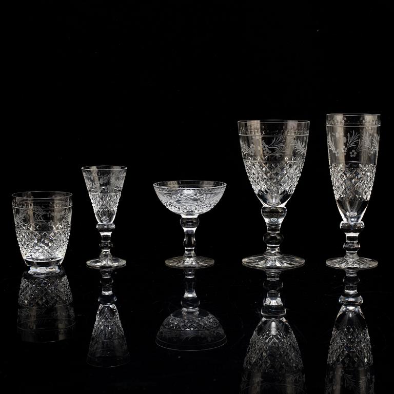 GLASSERVIS, 68 delar, "Elvira Madigan", Kosta Boda.