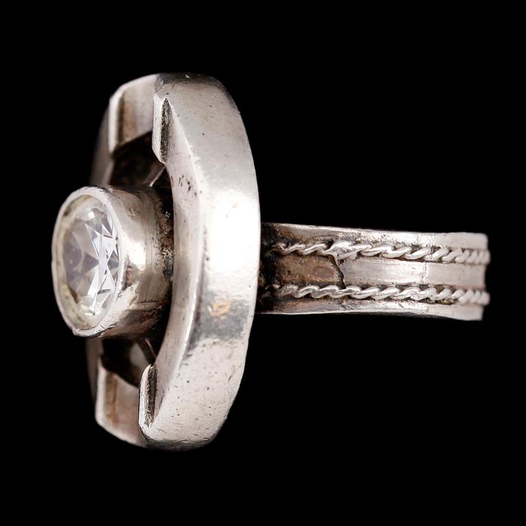 ARMBAND samt RING, silver, med bergkristaller, 1970-tal. Vikt ca 20 gram.