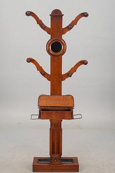 HALLMÖBEL, omkring 1900.