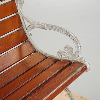 TRÄDGÅRDSSOFFA, Norrahammar, 1900-talets första hälft.