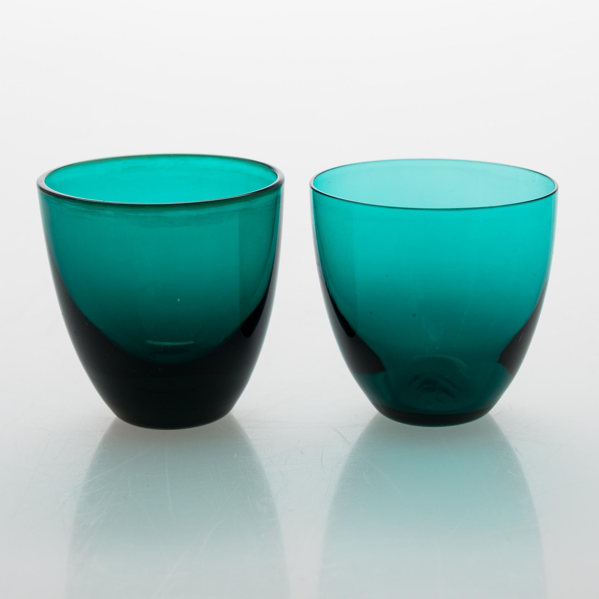 NANNY STILL, A carafe with 12 glasses "Nukkumatti" from 50/60's by Riihimäen Lasi.