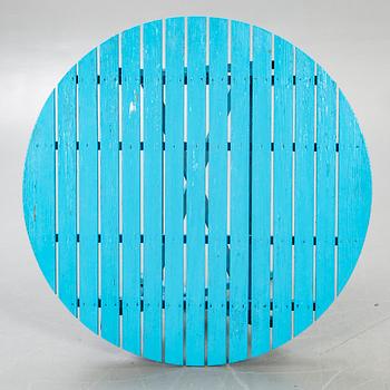 Garden furniture, 5 dlr, mid-20th century.