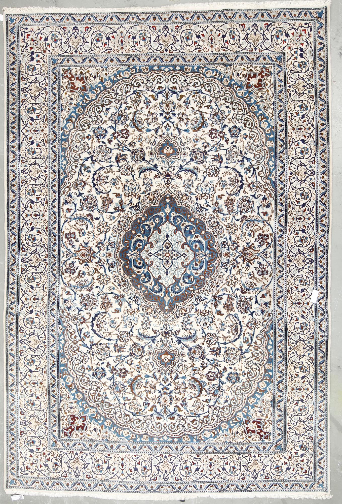 MATTA, sannolikt Nain, ca 345x245 cm.