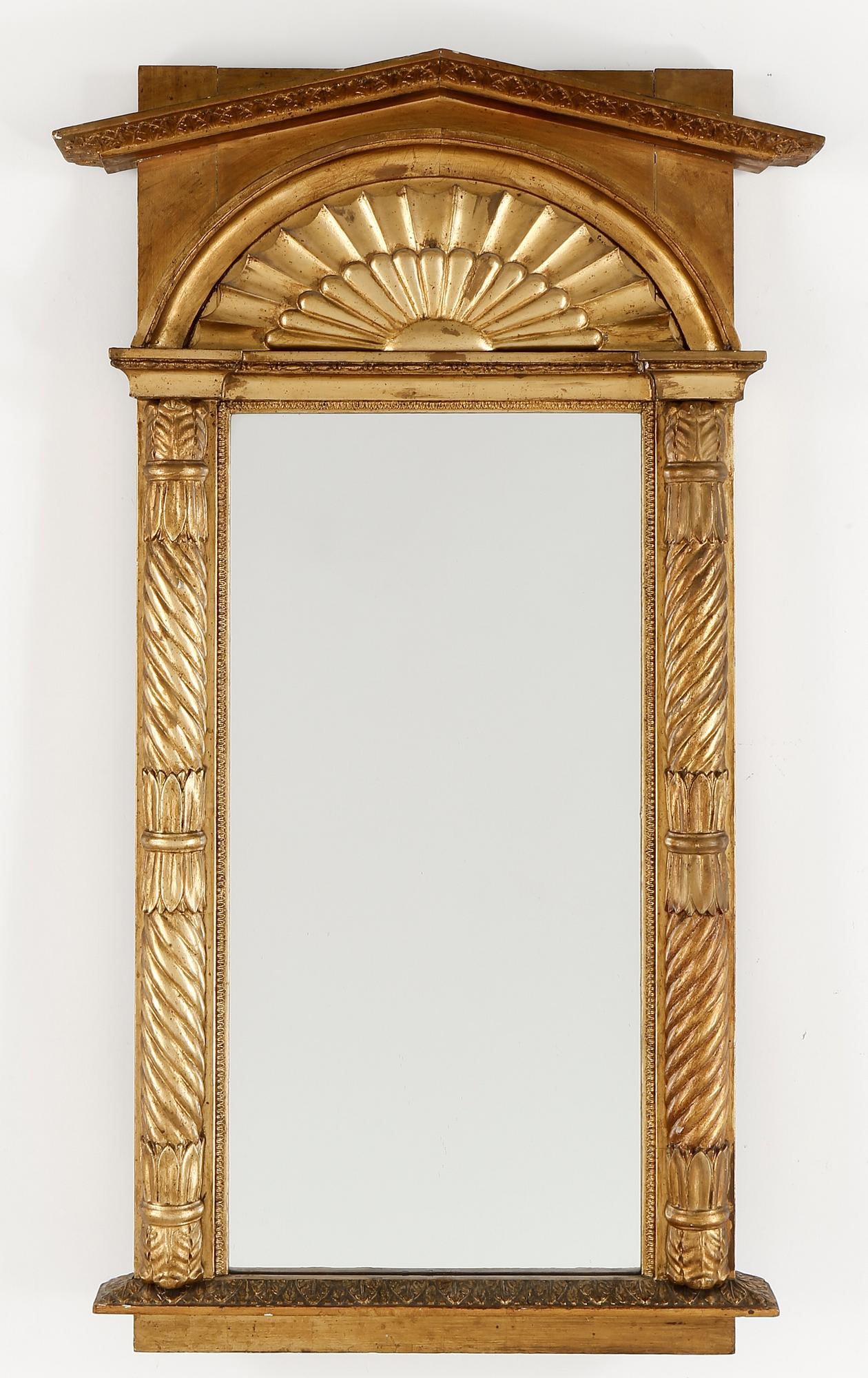 SPEGEL MED KONSOLBORD, sannolikt Stockholmsarbete, empire. 1820-30-tal.