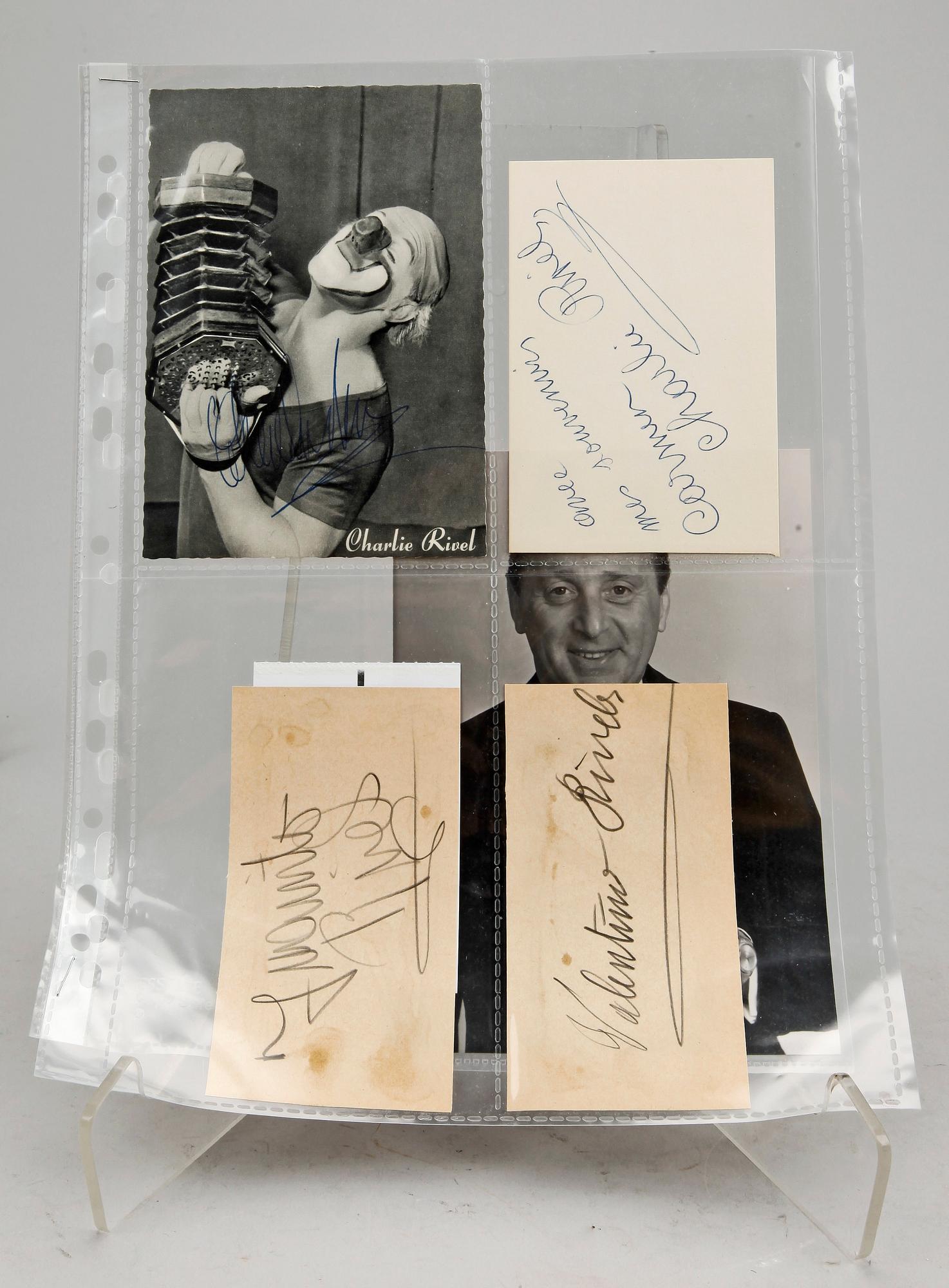 CIRKUSATOGRAFER, 5 st, bla clownen Charlie Rivel på vykort. Egenhändiga.