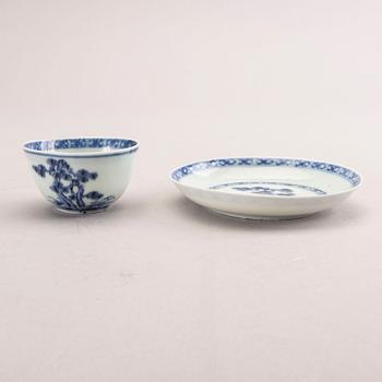 Kopp med fat, Kina Qianlong (1736-95) porslin.