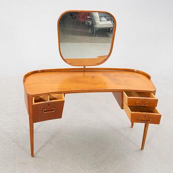 Axel Larsson, tillskriven, sminkbord, Bodafors, 1900-tal.