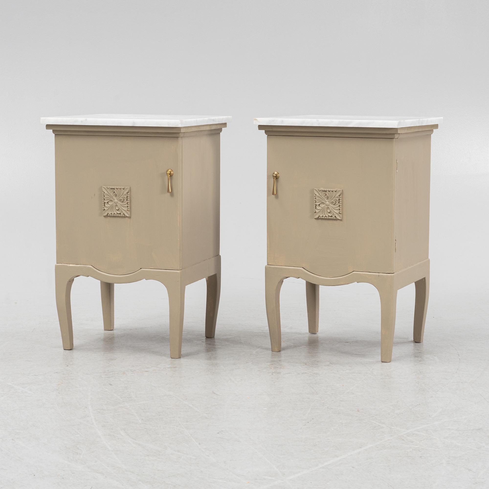 Sängbord, ett par, 1900-talets första hälft.