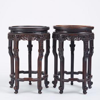 A pair of Chinese Hongmu side tables, Qing dynasty, 19th Century.