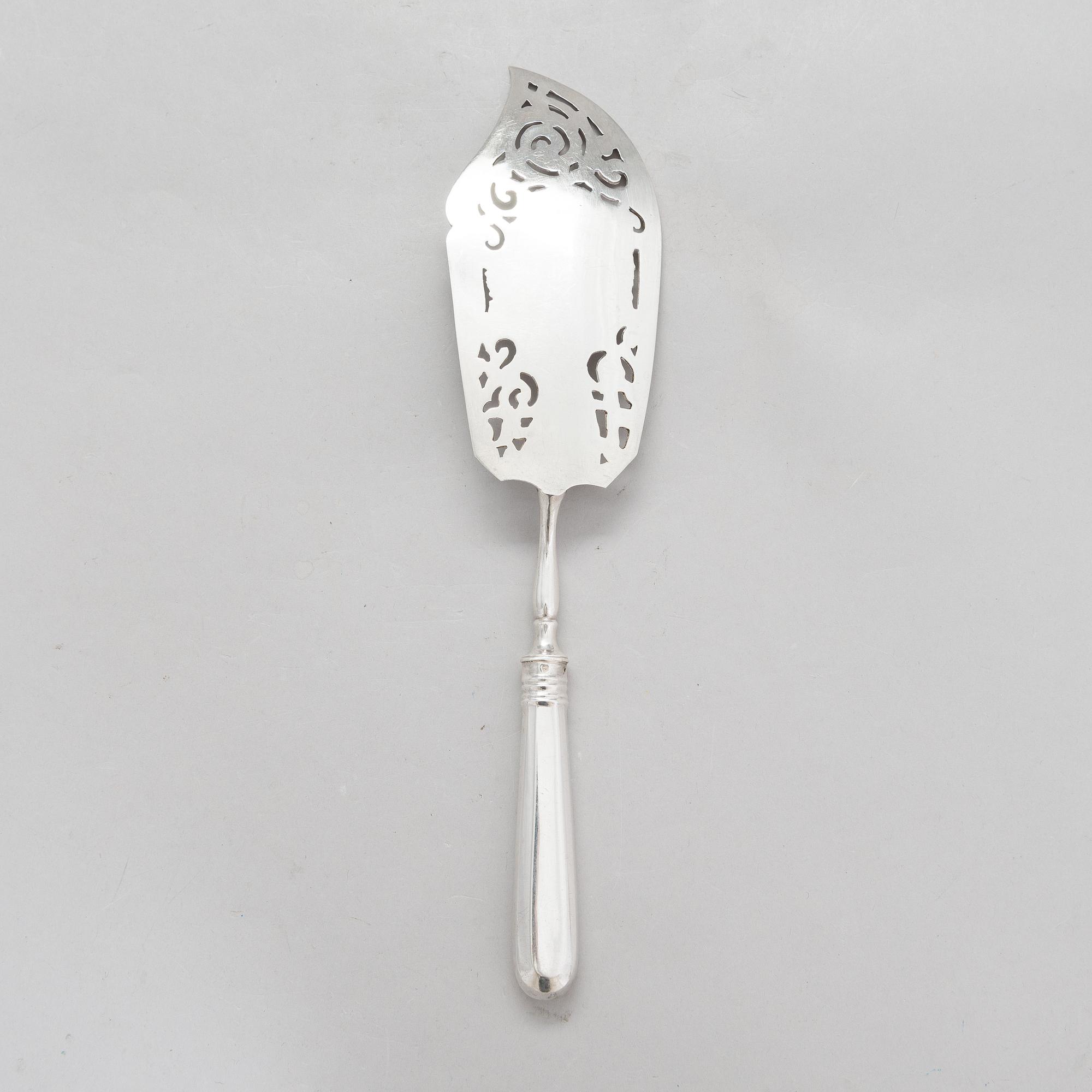 Fiskspade, silver, Ryssland 1900-talets början.