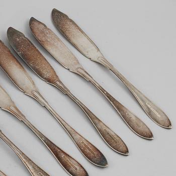 FISKBESTICK, nysilver, 15 st, märka med loggotyp från Stockholmsutställningen 1930 samt restaurangen Tre Remmare.