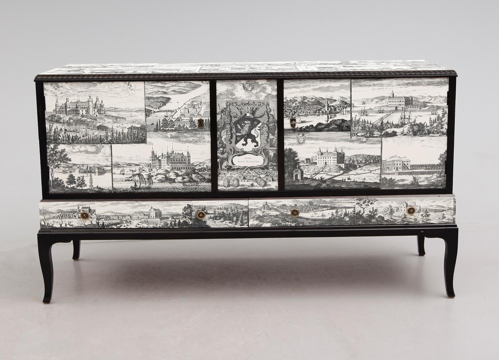 SIDEBOARD, 1900-talets första hälft.