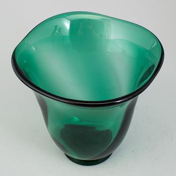 SIMON GATE, a 1930s glass vase for Orrefors, Sweden.