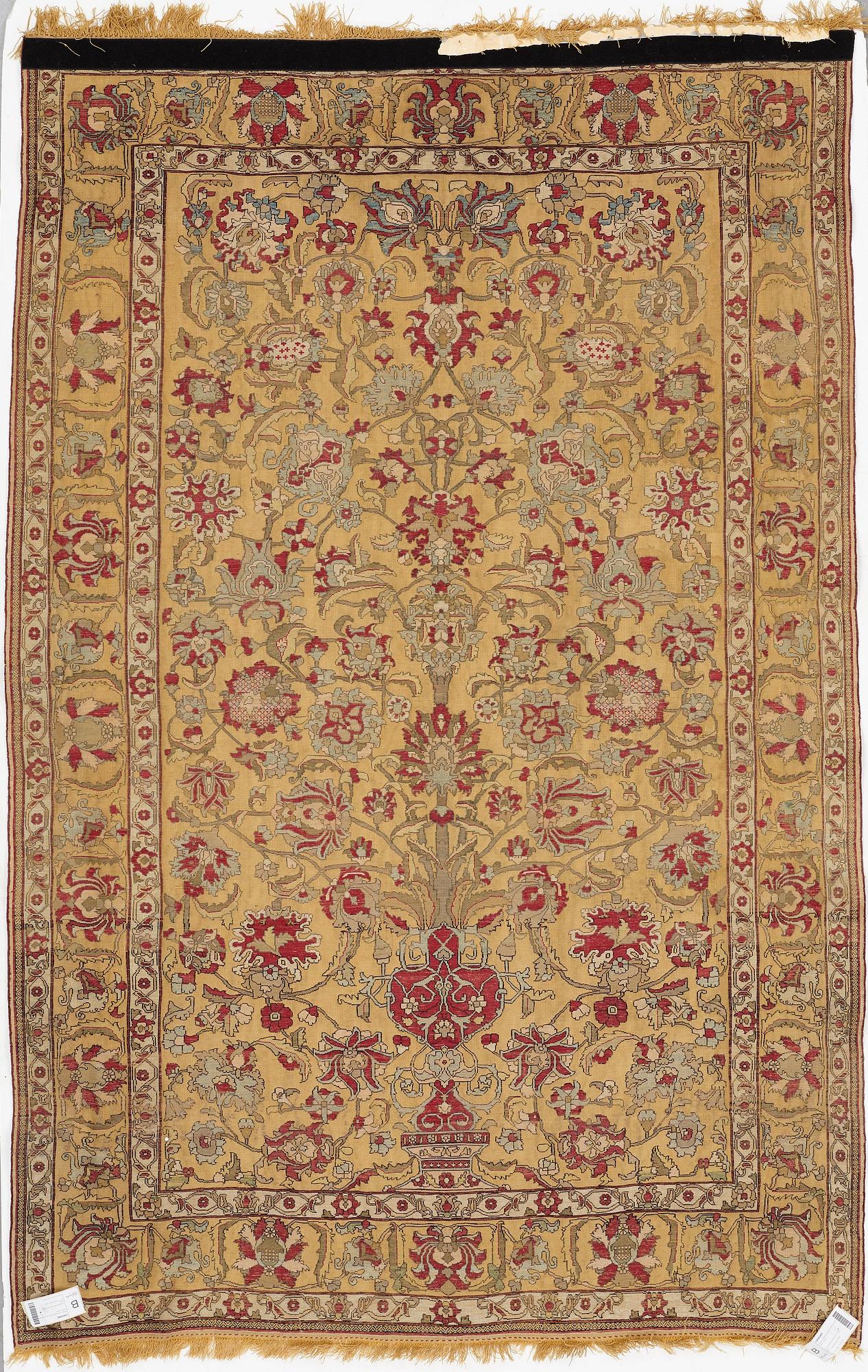 Matta, antik silke metallbroscherad Keshan, sannolikt omkring 1910, ca 200-202,5 x 129-131 cm.