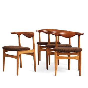 385. Knud Faerch, a set of four dinner chairs, Slagelse Møbelvaerk, Denmark 1960's, model 251.