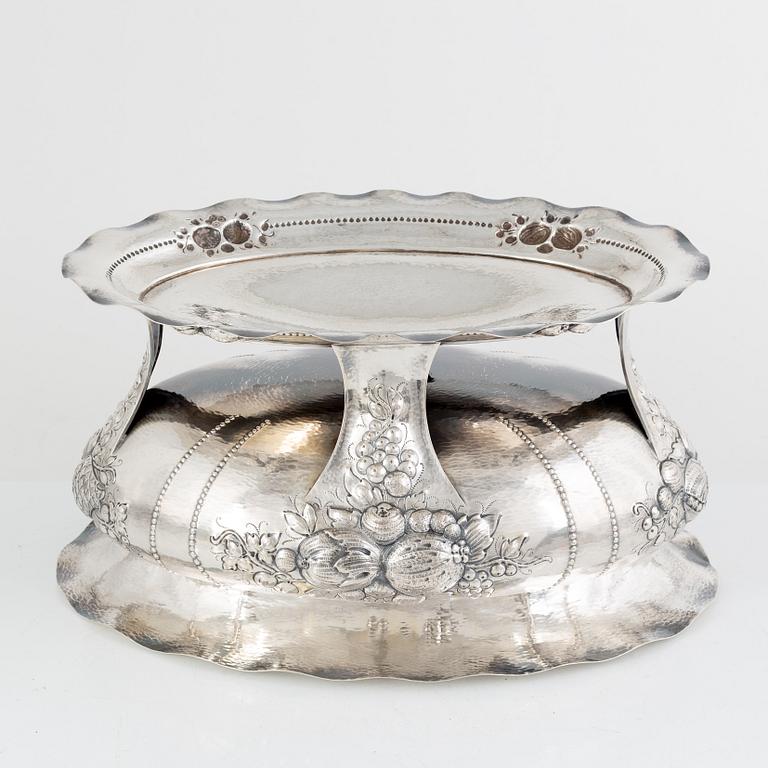 A silver jardinière, C.G.Hallberg, Stockholm, Sweden, 1913.
