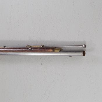 A flintlock rifle from Tower, England, around the year 1800.