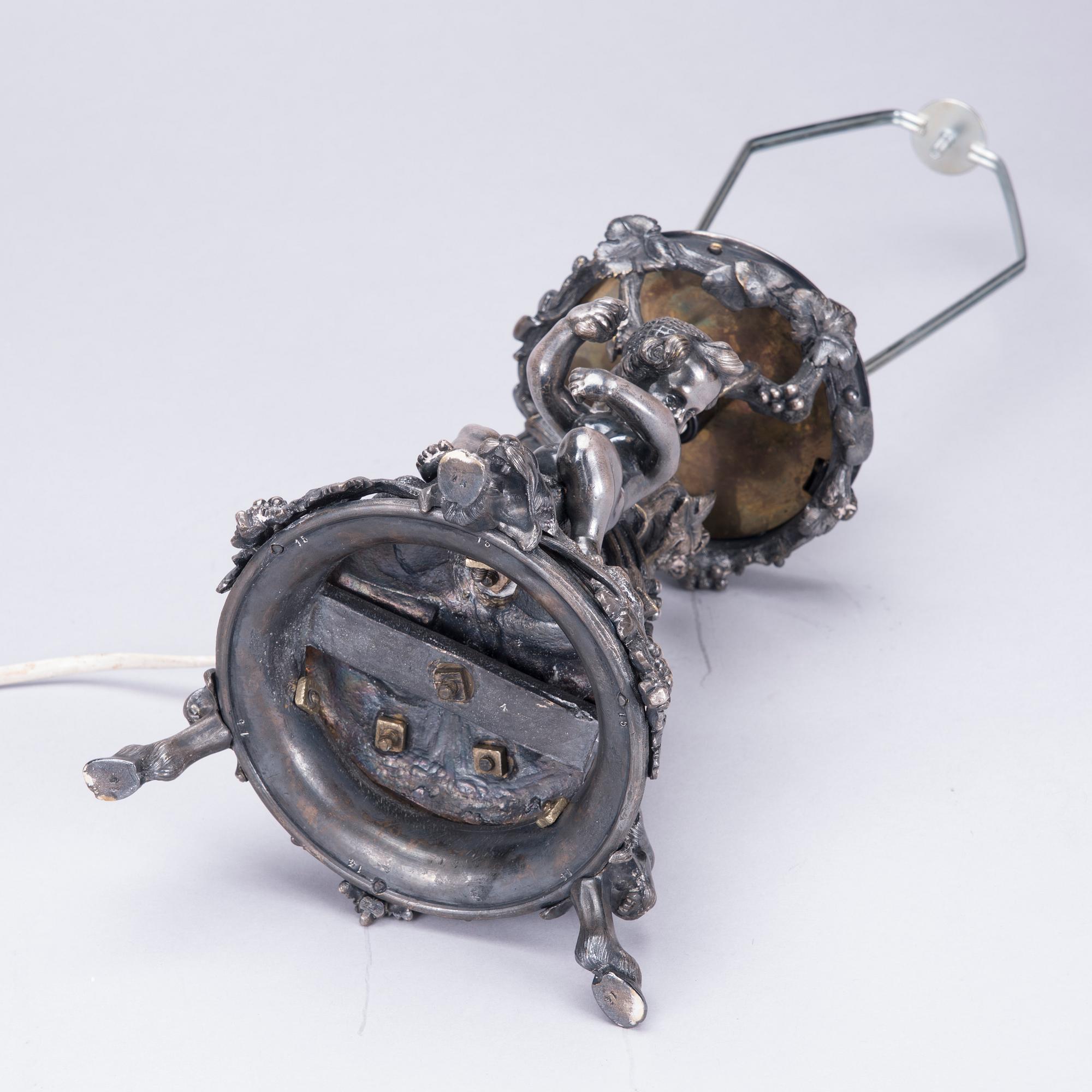 BORDSLAMPA, mässing, 1800-talets slut.