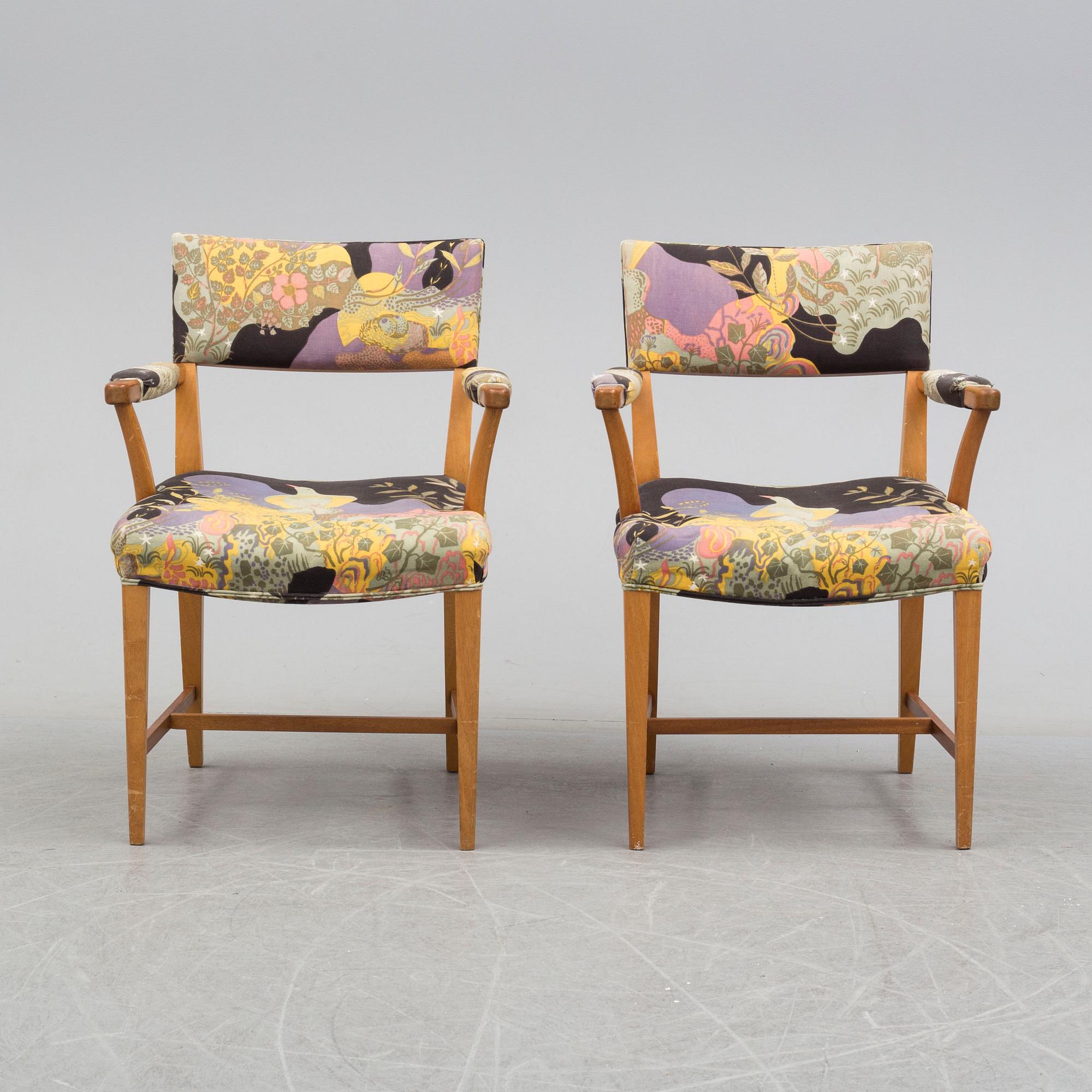 JOSEF FRANK, karmstolar, ett par, Firma Svenskt Tenn, modell 695.