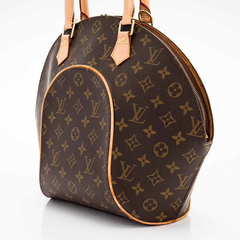 Louis Vuitton, a Monogram Canvas 'Ellipse' bag.