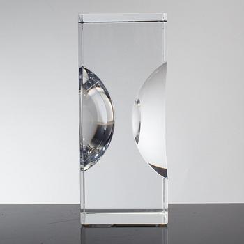 A glass sculpture by Sven Palmqvist, Orrefors.