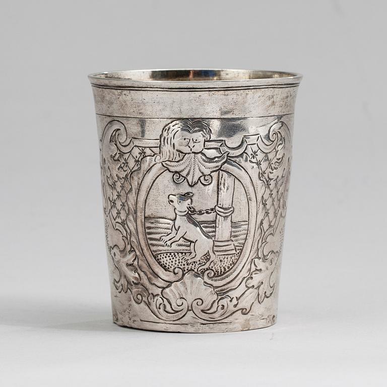 BÄGARE, silver, Ryssland, Moskva 1750-tal, Mihail Maksimov Klushin (Михаил Максимов Клушин), vikt 81 g.