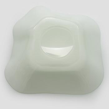 Alvar Aalto, 1 osa lasiveistoksesta, ”Aallon-kukka” 9767C, signeerattu Alvar Aalto Karhula.