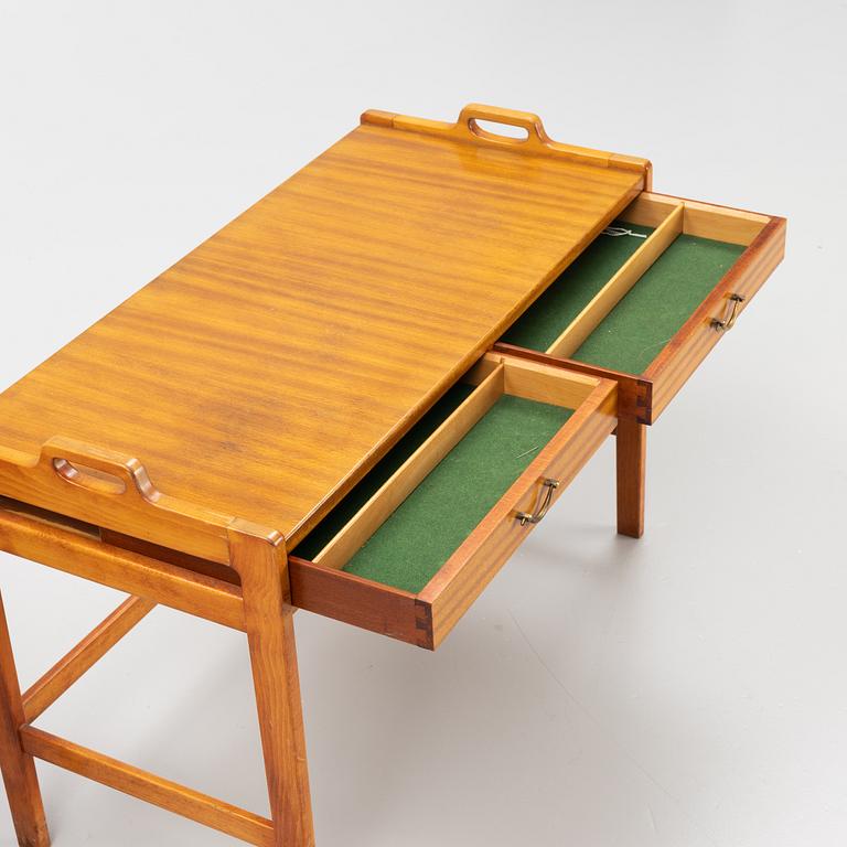 Gunnar Myrstrand & Sven Engström, a nesting table from the 'Ideal' series, AB Skaraborgs Möbelindutri, Sweden, 1950's.