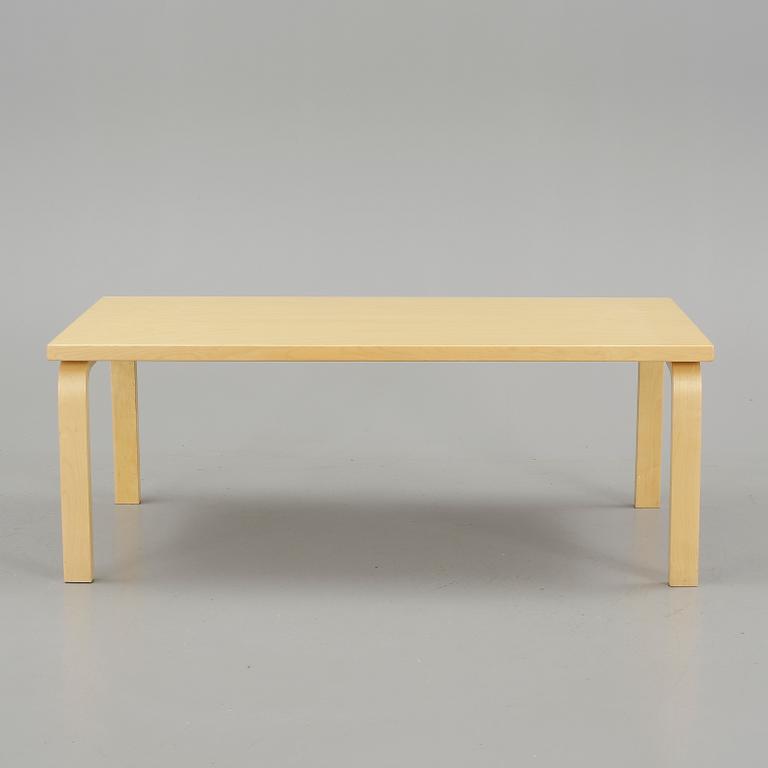 SOFFBORD, Alvar Aalto, Artek, 1900-talets andra hälft.