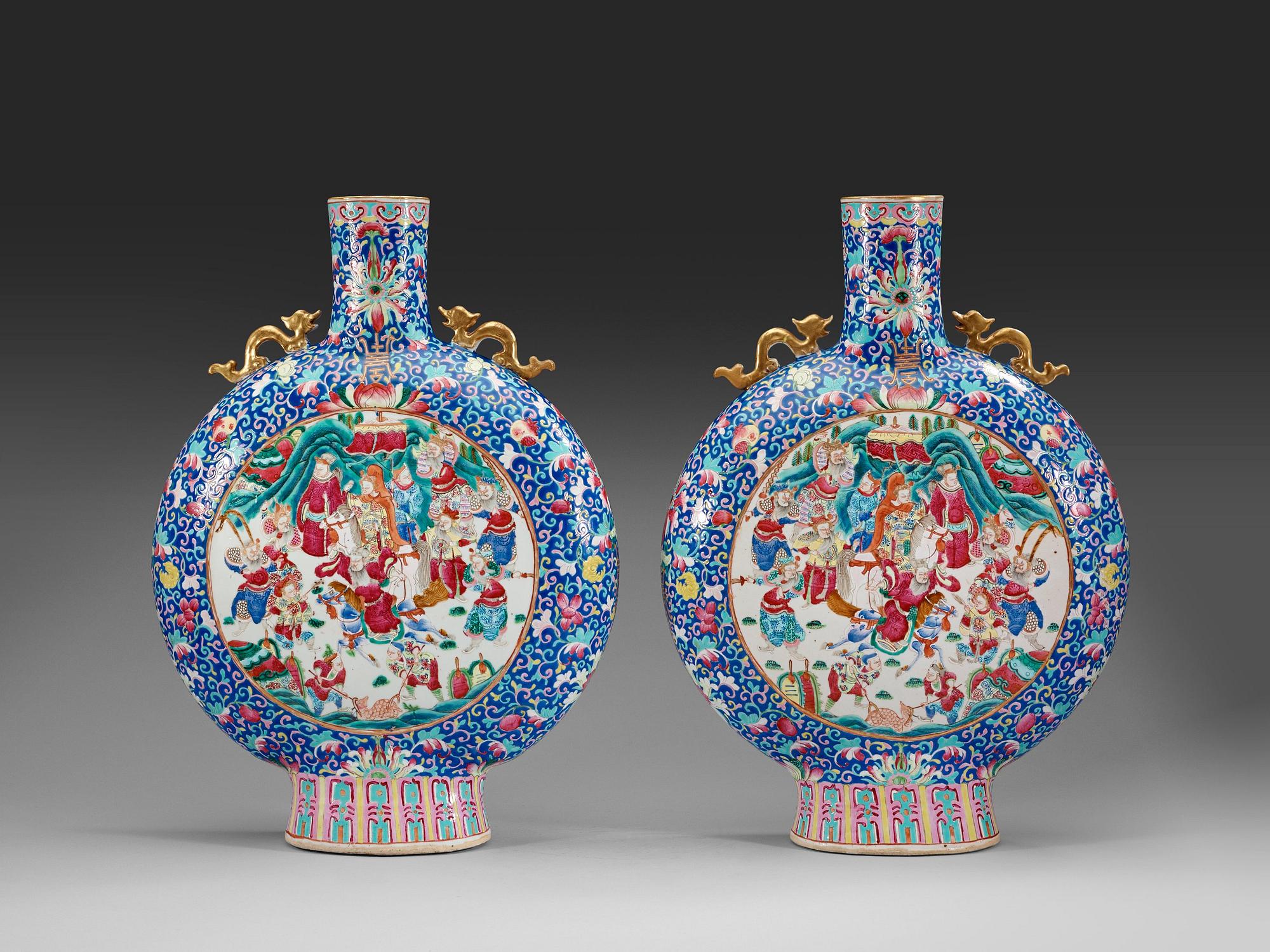 A pair of large famille rose moon flasks, Qing dynasty, 19th Century.