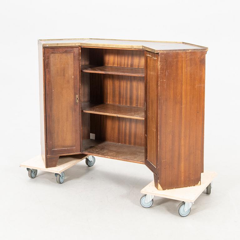 Bardisk sent 1900-tal troligen England.