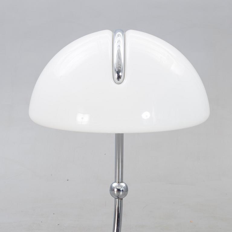 Elio Martinelli, golvlampa för Martinelli Luce Italien 1960-tal.