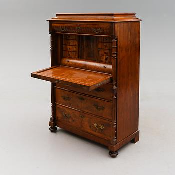 CHIFFONJÉ, 1800-talets andra hälft.