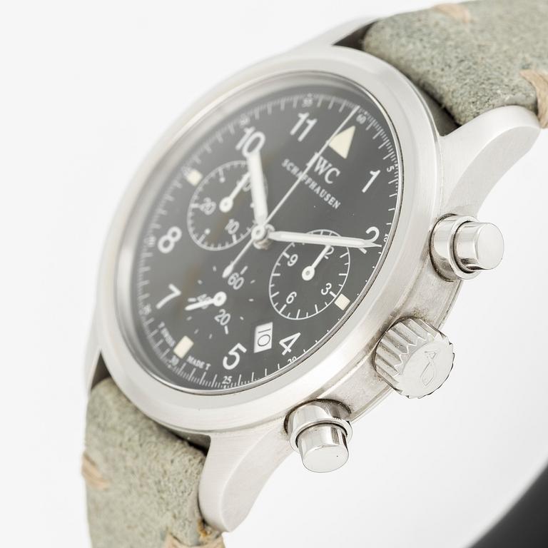IWC, Schaffhausen, Pilot's chronograph, Mecaquartz, wristwatch, chronograph, 36 mm.