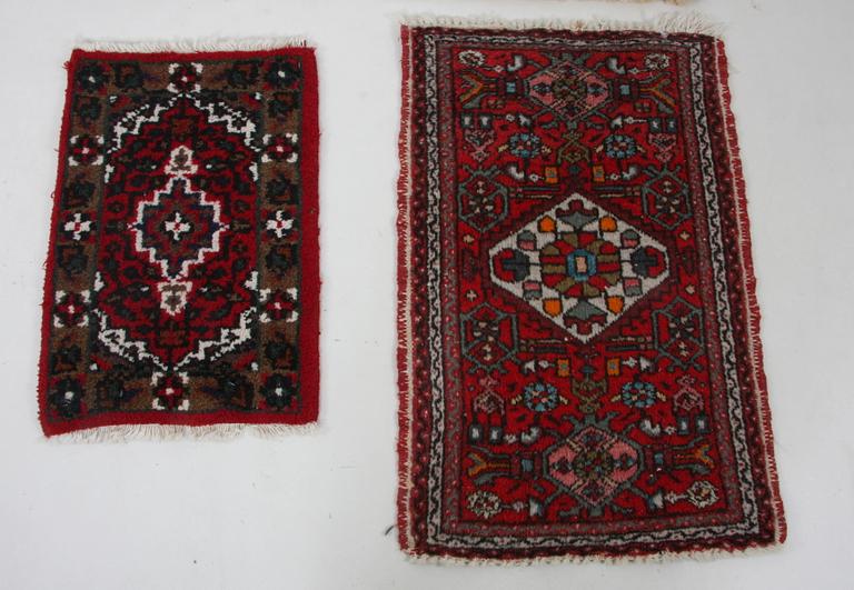 MATTOR, 4 st, orientaliska. 89 x 51, 59 x 39, 76 x 54 och 79 x 50.