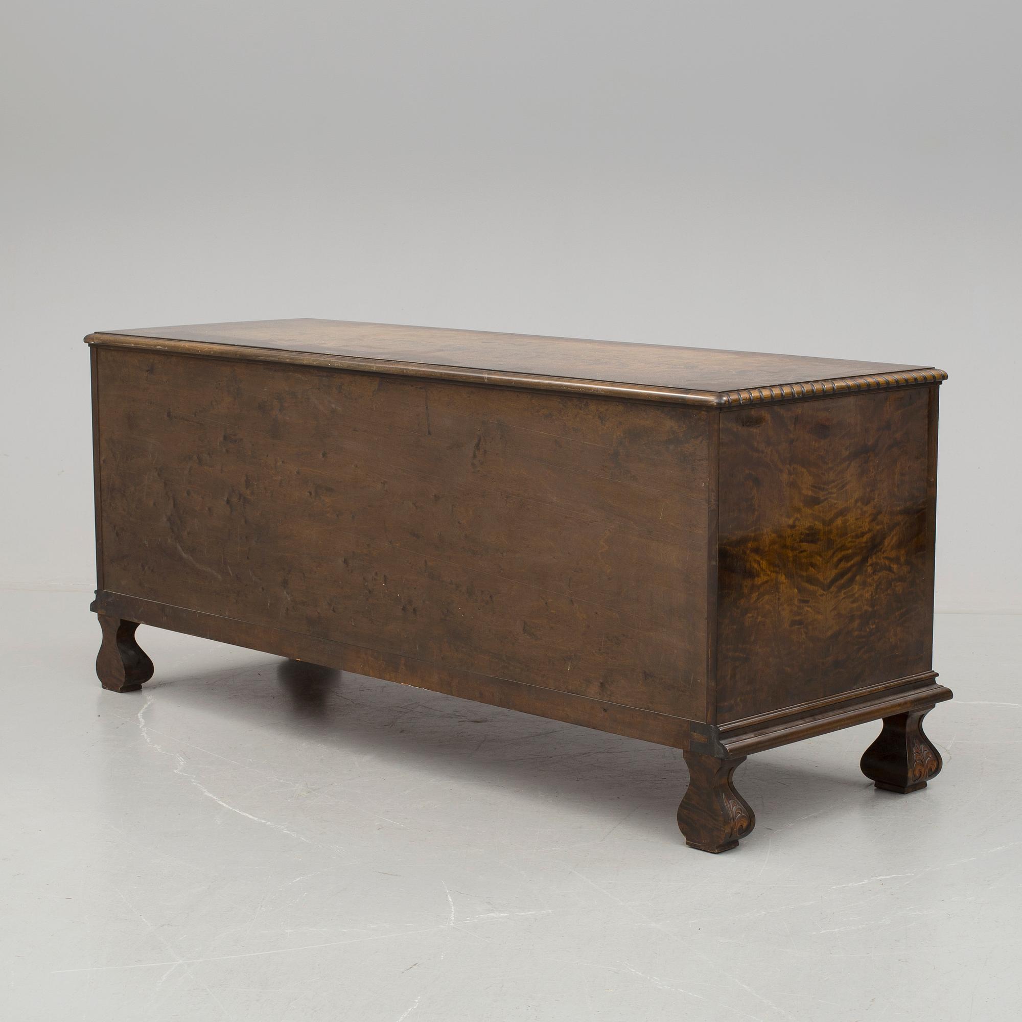 SIDEBOARD, Svenska Möbelfabrikerna i Bodafors, 1920/30-tal.