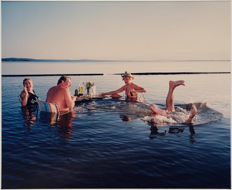 Lars Tunbjörk, "Midsommar, Rättvik", 1998.