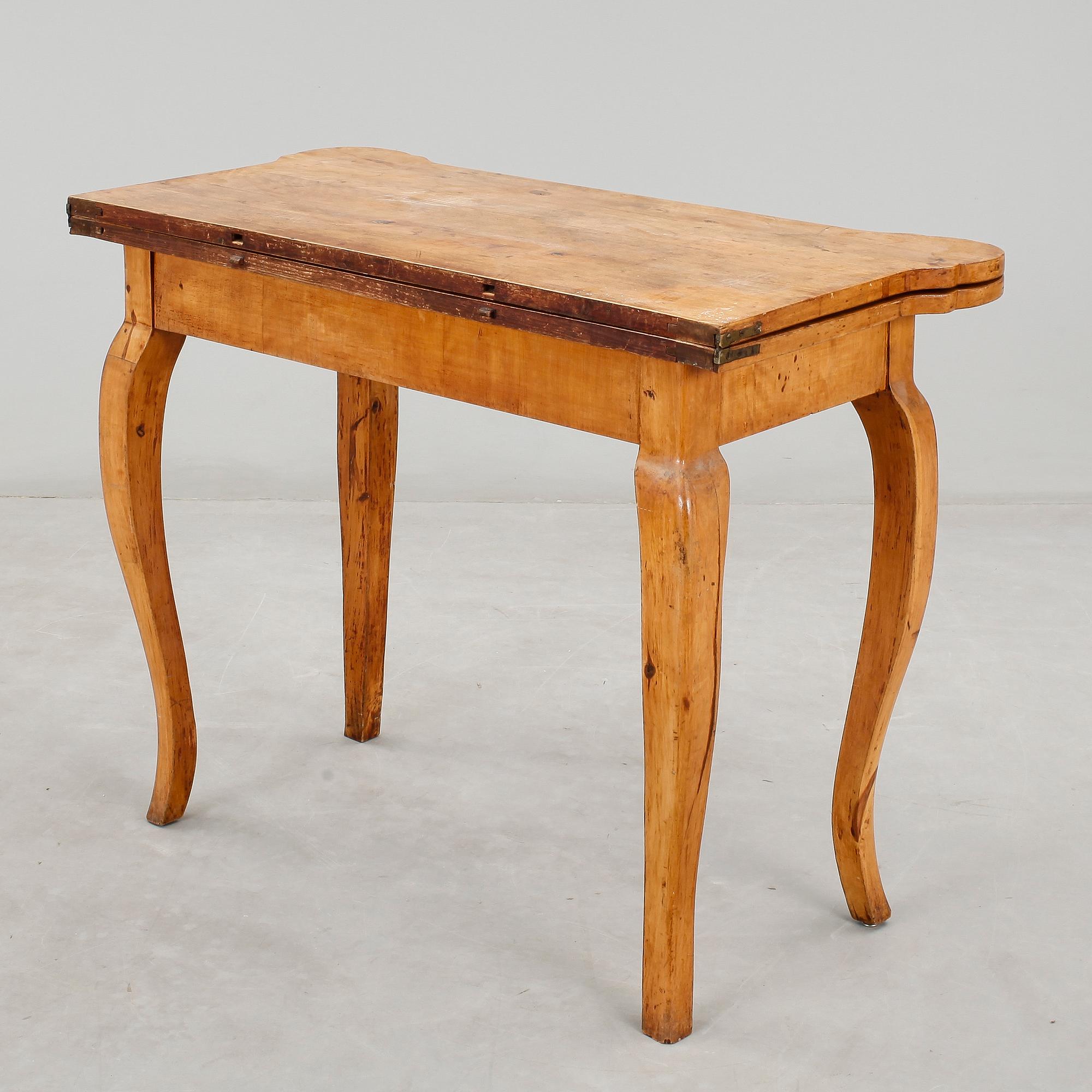 SPELBORD, rokokostil, 1800-tal.