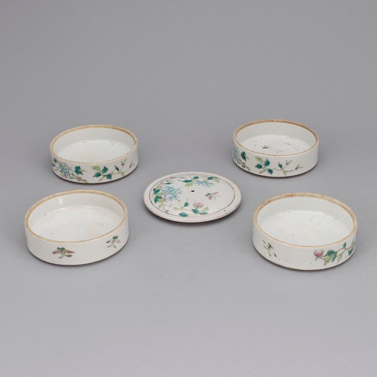 PARTI PORSLIN, 4 delar. Kina. 1800/1900-tal.
