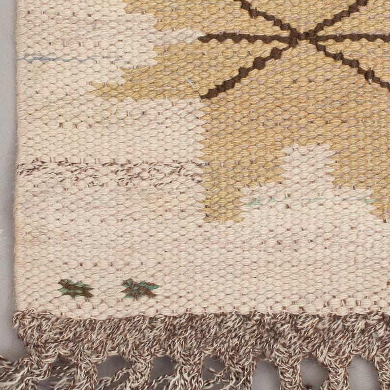 CARPET. "Höstmattan". Flat weave. 242 x 183 cm. Signed AB MMF.