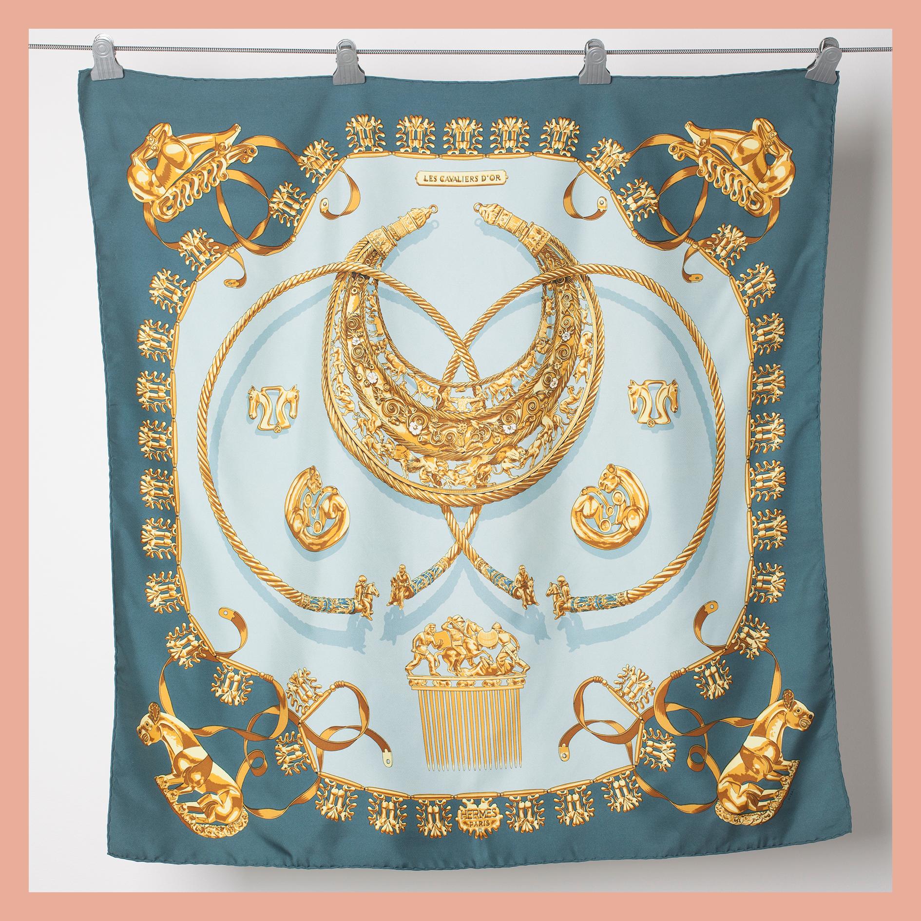 SCARF, Hermès, "Les Cavaliers D'or".
