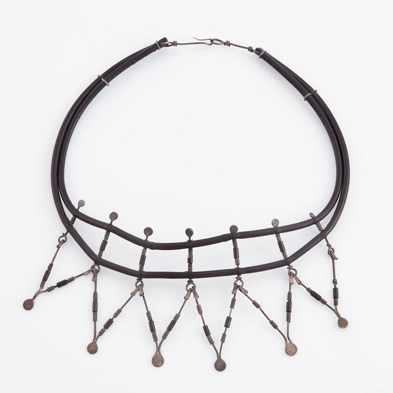 Vivianna Torun Bülow-Hübe, a leather and silver necklace and a pair earrings, studio work Stockholm ca 1950-55.